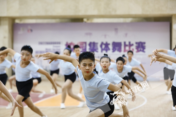 比赛现场 岳洪玉 摄 1、比赛现场 岳洪玉 摄