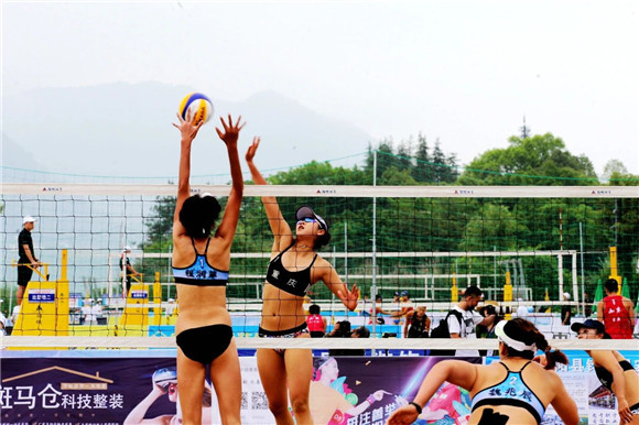 2021年全国沙滩排球冠军赛在云阳举行。通讯员 陈爱玲 摄