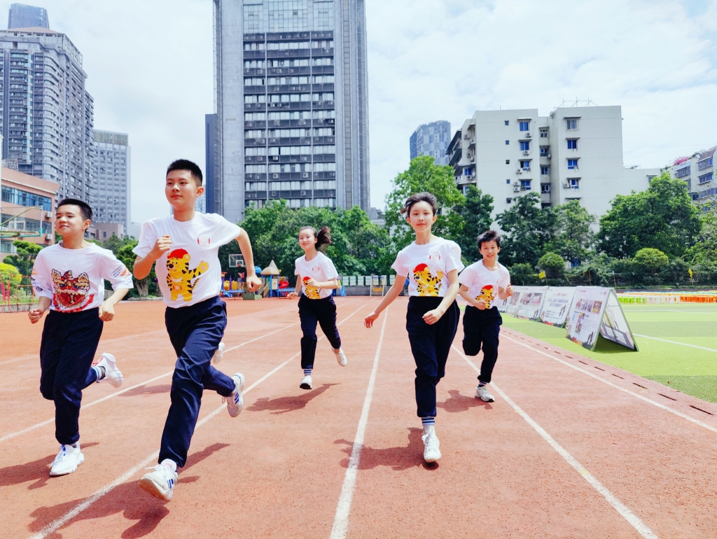 学生活动 image021