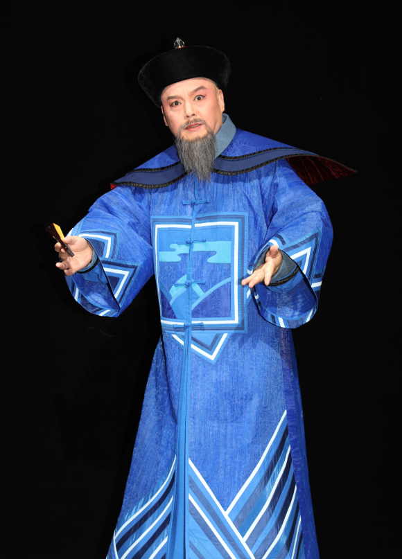 陈智林《草鞋县令》 陈智林《草鞋县令》