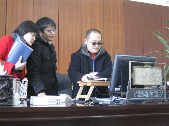 图片3 外出考察 学校供图 华龙网发