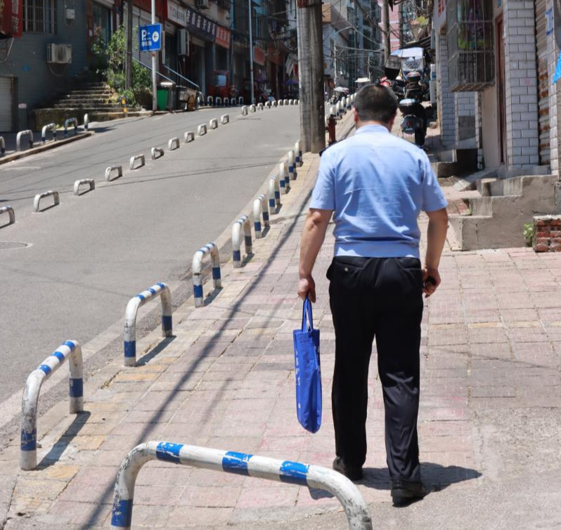 高新区第二届“我最喜爱的人民警察”系列报道⑯“铁脚民警”莫勇涛:用一双铁脚踏出平安之路