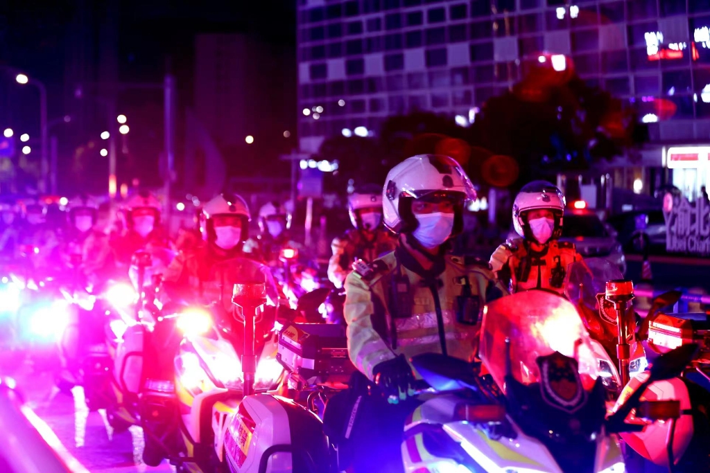 渝北区夏夜治安巡查宣防集中第二次统一行动现场。渝北区警方供图