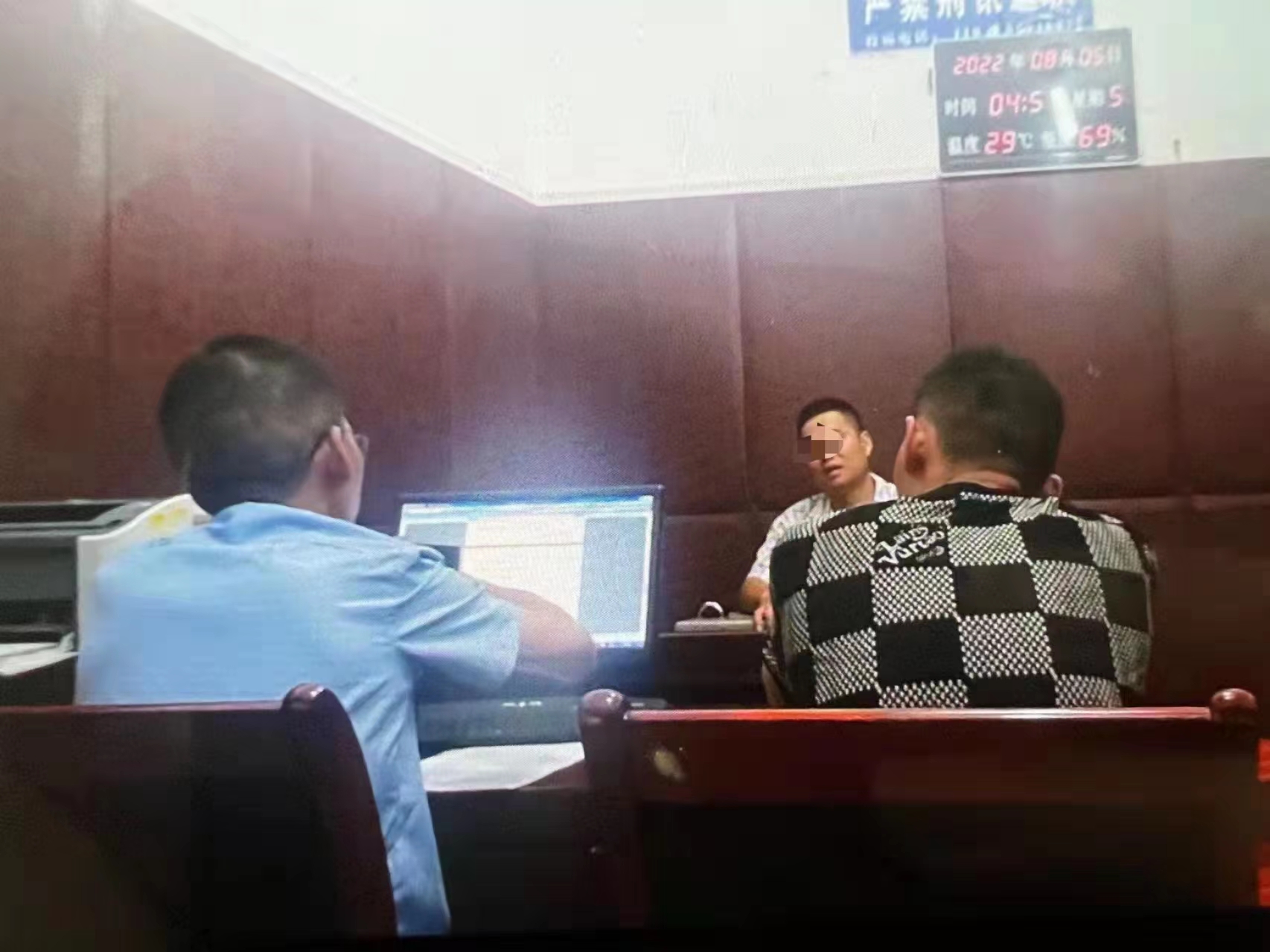 刘某对盗窃实事供认不讳。警方供图