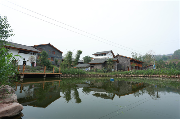竹山村刚获评“2022年中国美丽休闲乡村”。唐川 摄