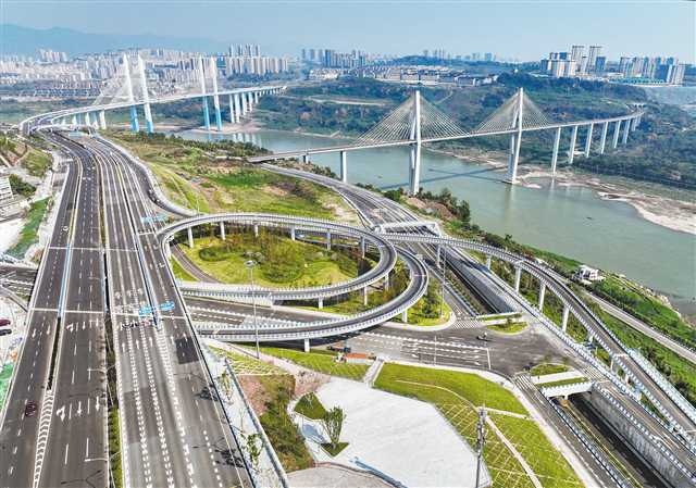 The turbo-shaped Jinshansi Overpass in Lijia, Liangjiang New Area on September 13.