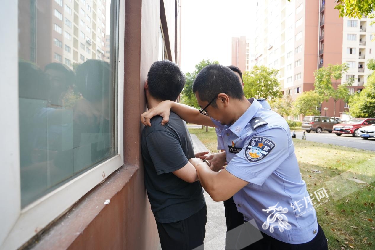 高新区第二届“我最喜爱的人民警察”系列报道㉛“攻坚克难”刑侦支队重案大队:攻坚克难破大案 利剑出鞘护民安