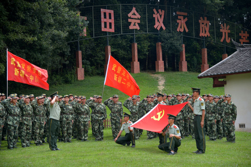 中国特色强军之路的时代答卷——新时代推进国防和军队建设述评3