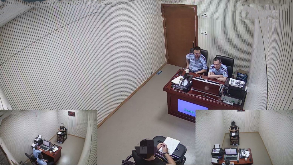 民警审讯聂某庆。重庆市江北区警方供图