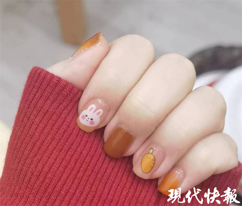 “新年战甲”做好了吗？美甲店上新了兔年生肖款4