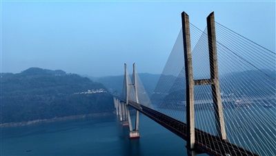 忠州长江大桥。