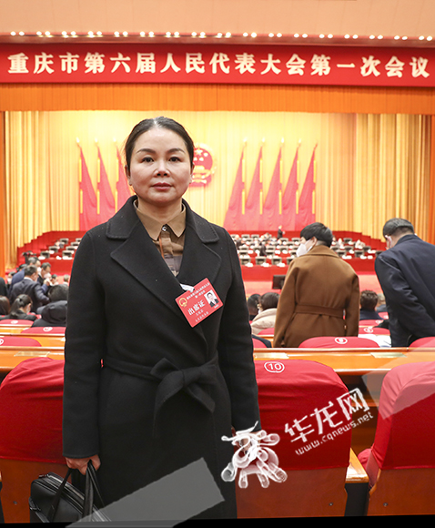 重庆市人大代表王延容。华龙网-新重庆客户端首席记者 李文科 摄