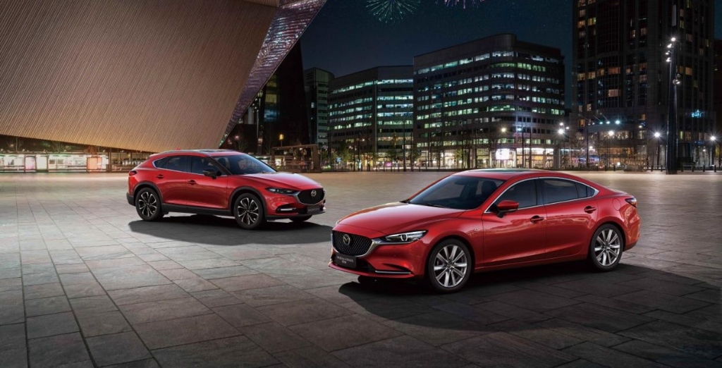 长安马自达MAZDA6 ATENZA阿特兹/MAZDA CX-4。 长安马自达供图 华龙网发 长安马自达MAZDA6 ATENZA阿特兹/MAZDA CX-4。 长安马自达供图 华龙网发