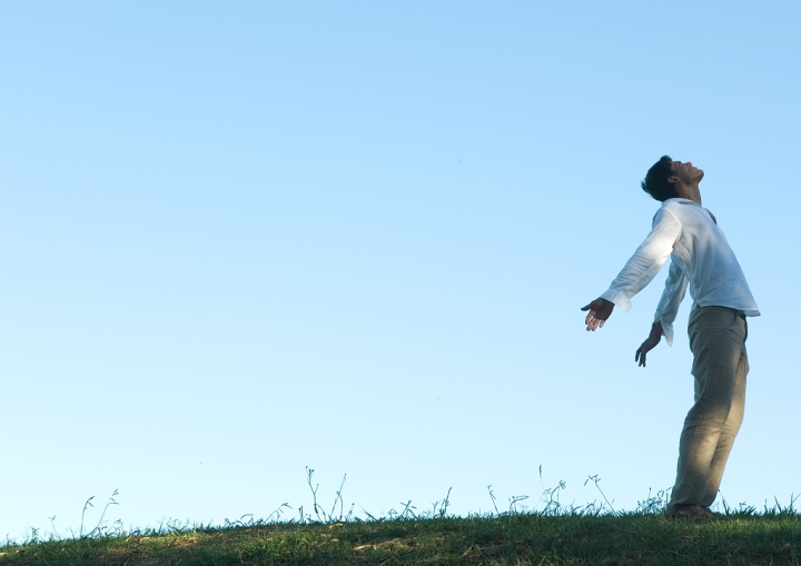 华万里：向痛苦致敬1