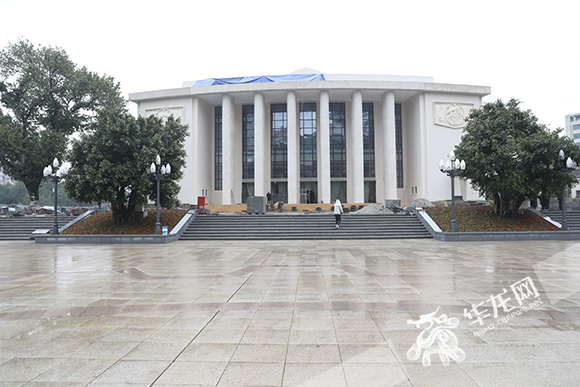 The original appearance of the Grand Theater of Cultural Palace was restored.