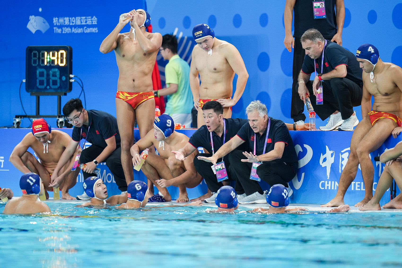 外教带领中国男子水球队亚运夺银后意外离世，广东籍队员和教练员：我们欠他一枚金牌1
