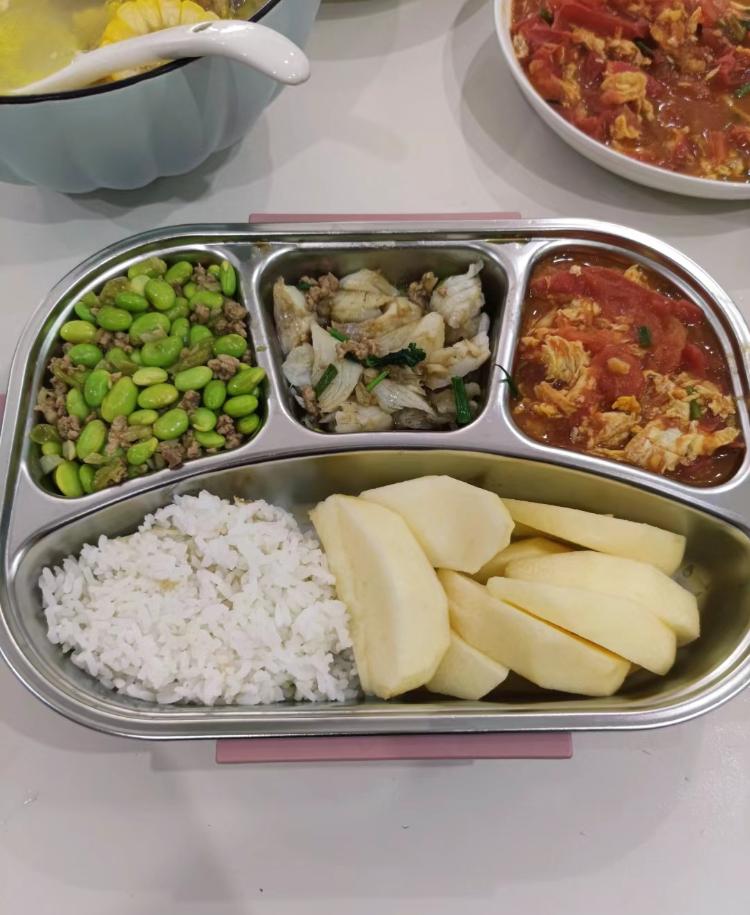 争议中的预制菜：消费端声音逐渐两极化 亟待提高准入门槛1