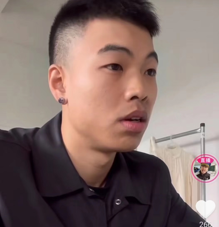 简单三句话就能月入八千？直播带货中的“捧哏”是个什么神仙职业？2
