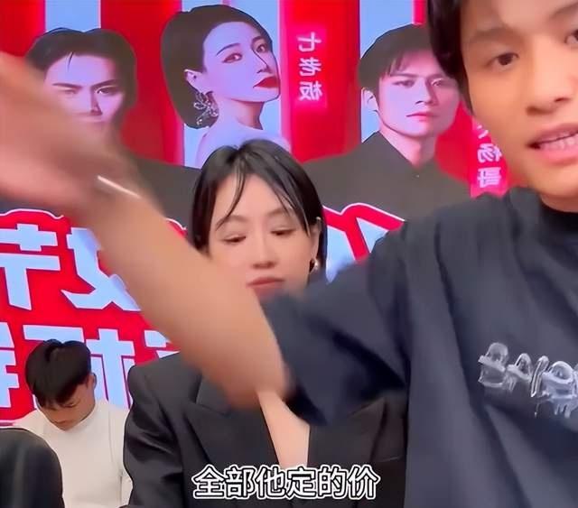 浓浓火药味！双十一大促刚开启，李佳琦被“撕”上热搜4