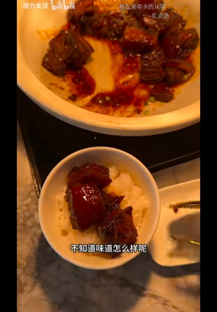 年轻人迷上高端酒店餐饮、健身年卡 是“薅羊毛”还是“被割韭菜”？2