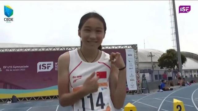 浙江14岁天才少女跑“赢”亚运冠军，被喊话“国家队等你！”2