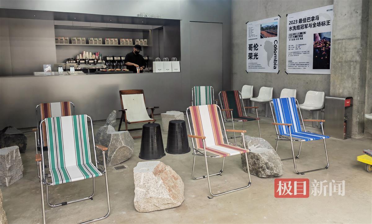 实探上海售价6200元一杯单品的咖啡店,店员:已有一名客人预订4