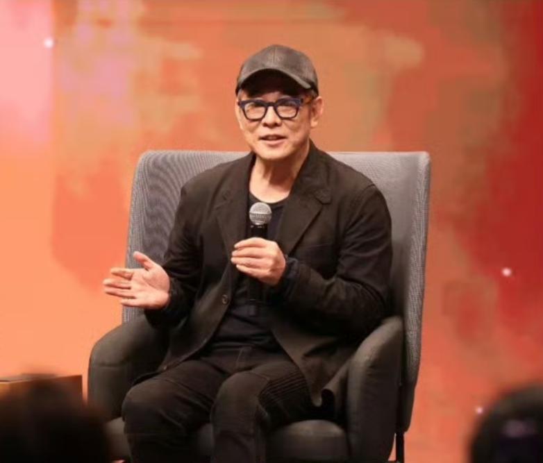 李连杰现身台湾活动现场，幽默辟谣“死讯”2