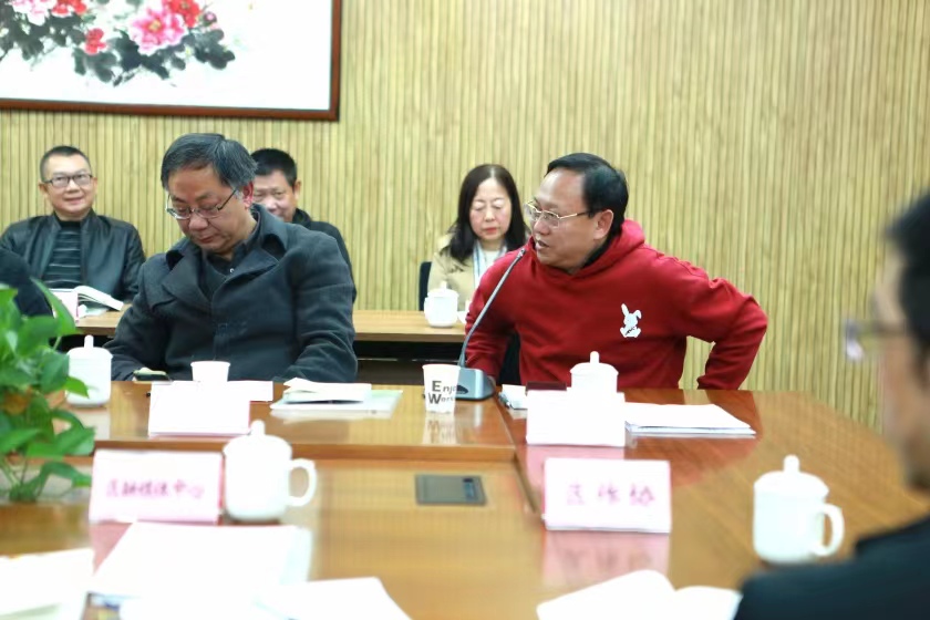 胡万俊