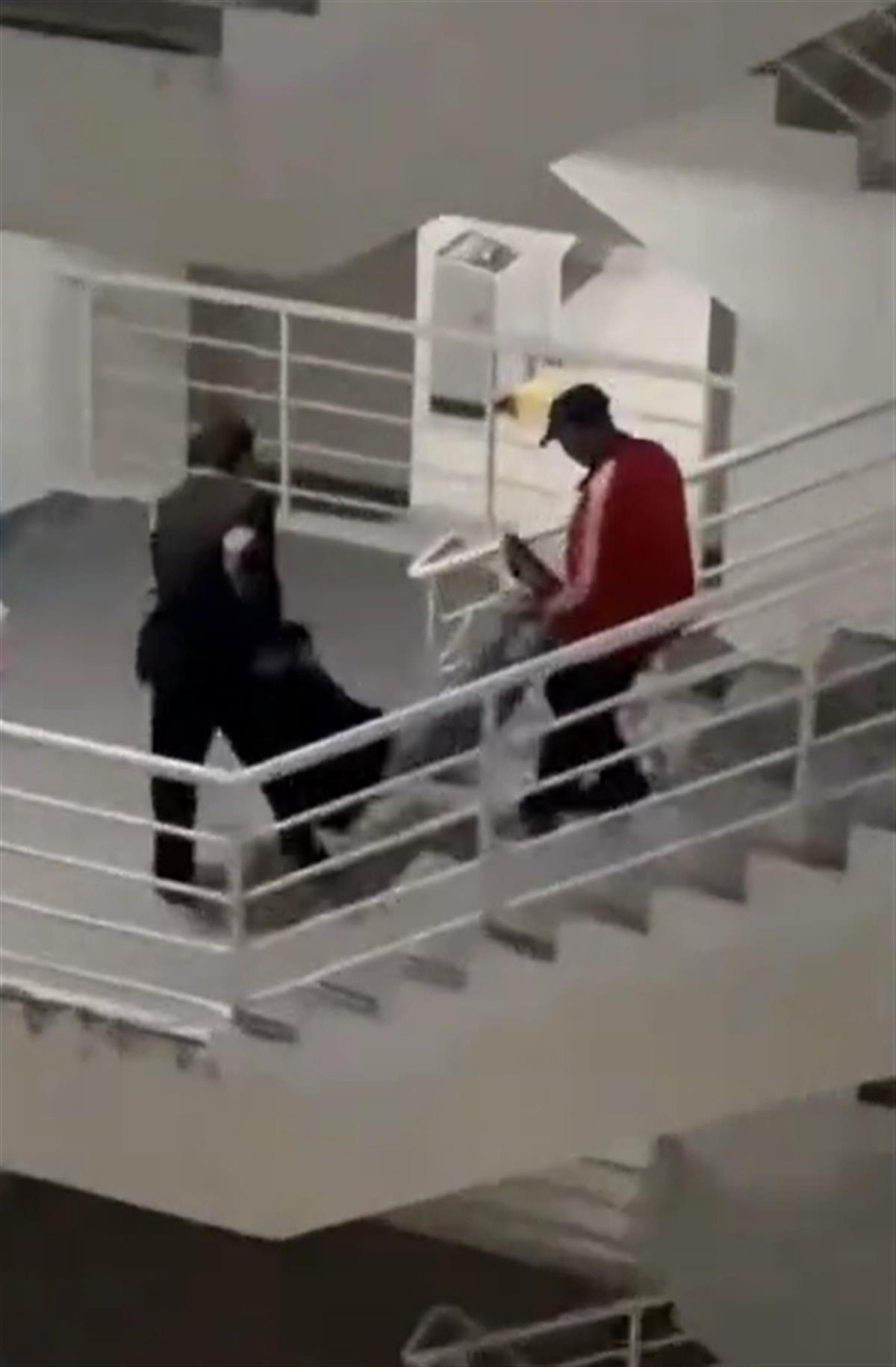 三亚一学校有男生穿女装夜闯女生宿舍被电晕？学校：警方已介入处理
