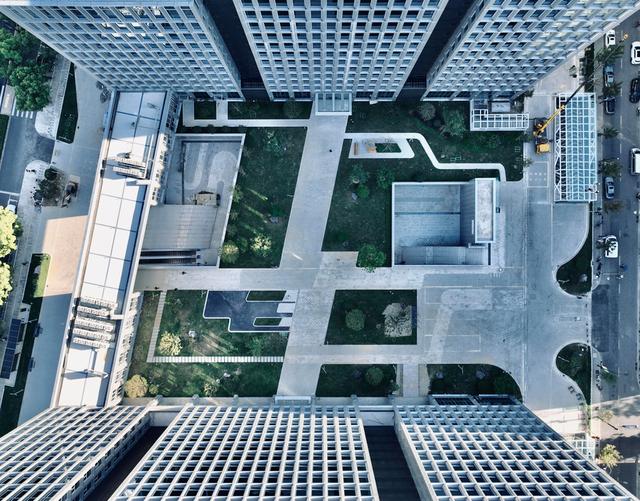 村集体收租1.6亿安排老人出国游3