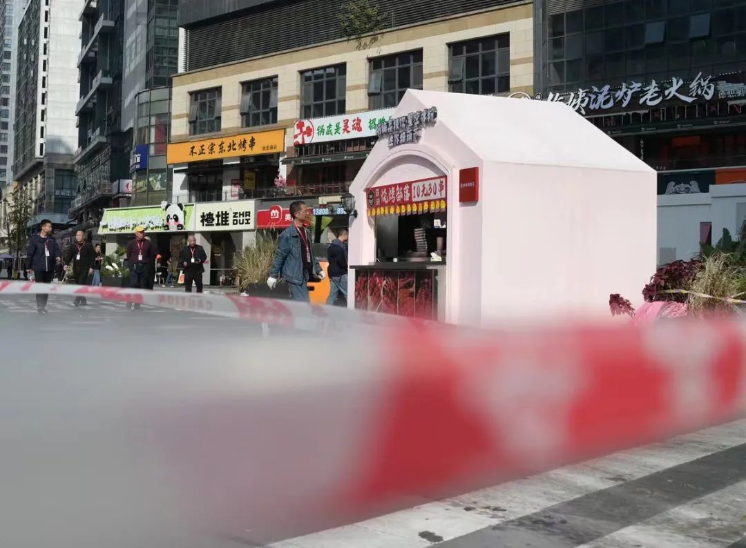 长沙知名夜市多个摊位被拆除！商户：投入几十万还没开门就停业6