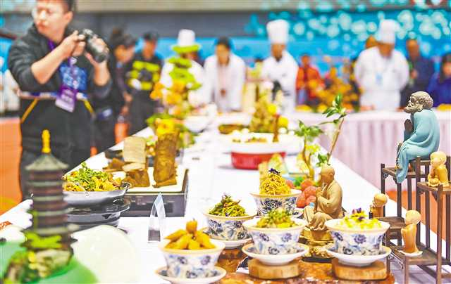 On November 21, at the scene of "Chongqing" Cup Chongqing Good Ingredients Special Food Competition in Nanping International Convention and Exhibition Center, the dishes were as beautiful as works of art. (Photographed by Qi Lansen  Visual Chongqing)