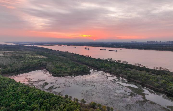 大江奔流歌未央——江苏积极探索建设中华民族现代文明2