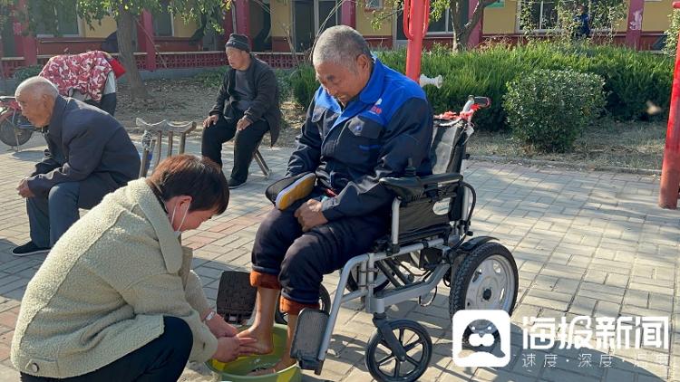 农村养老院蹲点调查：96位老人90人是五保户，有家属送老人来后再没出现过4
