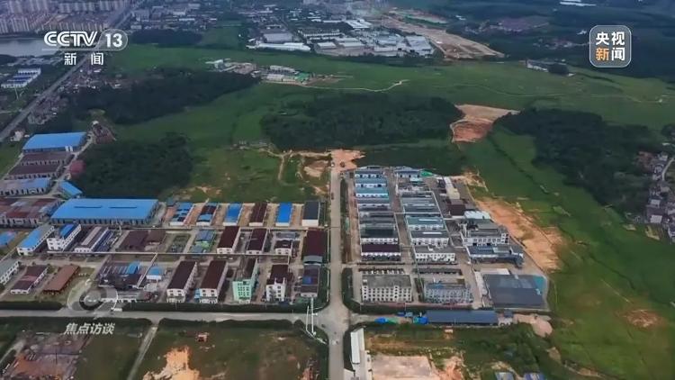 千亩耕地被重度污染，有涉事企业负责人微笑受访：每年要交大几千万的税，对当地有贡献10