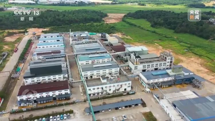 千亩耕地被重度污染，有涉事企业负责人微笑受访：每年要交大几千万的税，对当地有贡献26