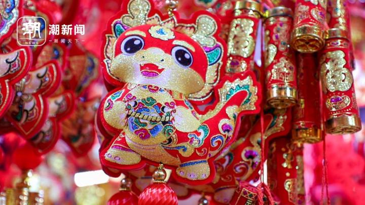 还得是义乌！“龙”提前走俏，义乌小商品市场有商户一个月订出几万件3