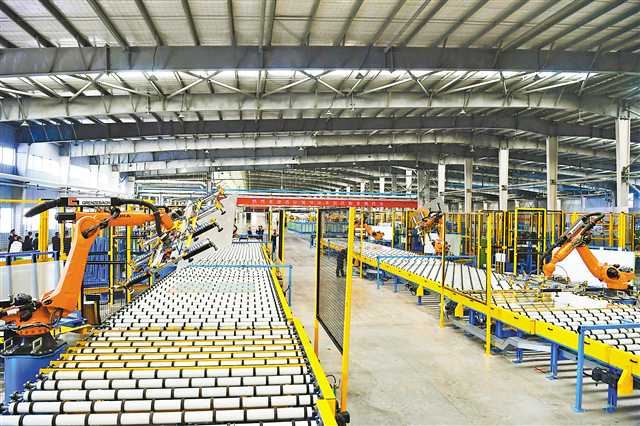 汇聚三家“链主”企业 新签约5个项目<br>江津白沙工业园力争年底建成光伏产业链