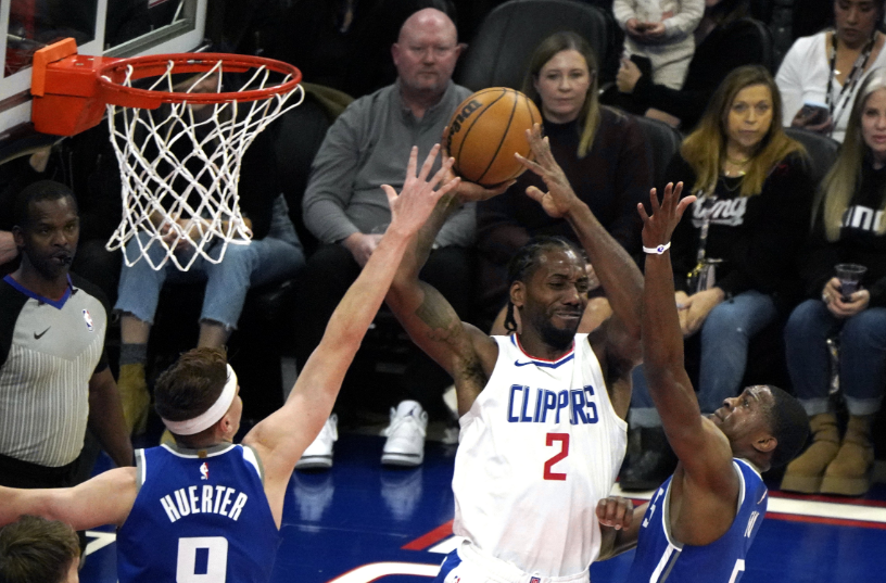 NBA常规赛：快船胜国王