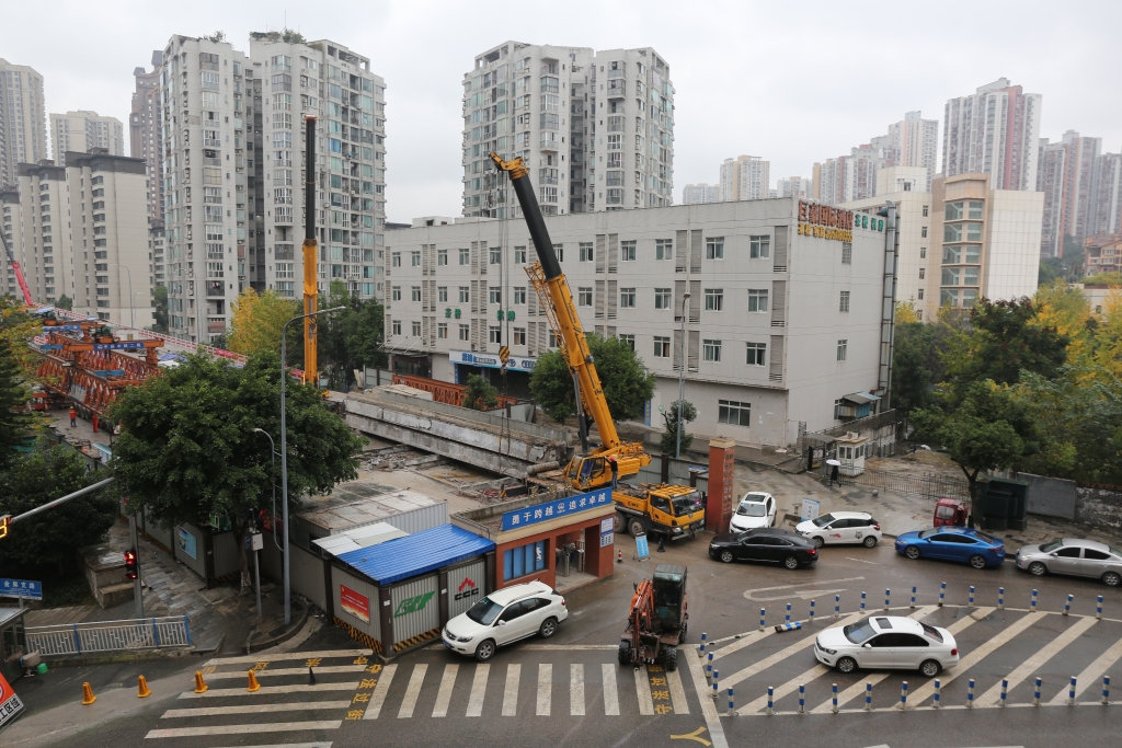 果塘路站进入主体结构施工。通讯员 蒋婧 摄