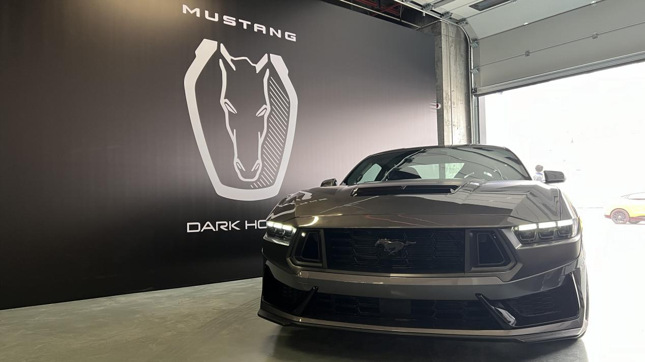 全新福特Mustang Dark Horse。华龙网 张婧 摄