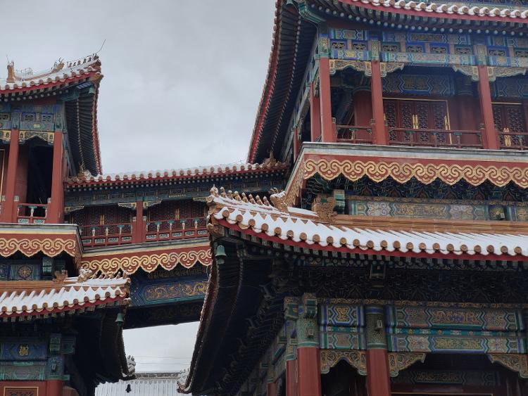 实拍北京今冬首场降雪 高速、高铁、航班、公交均受影响5
