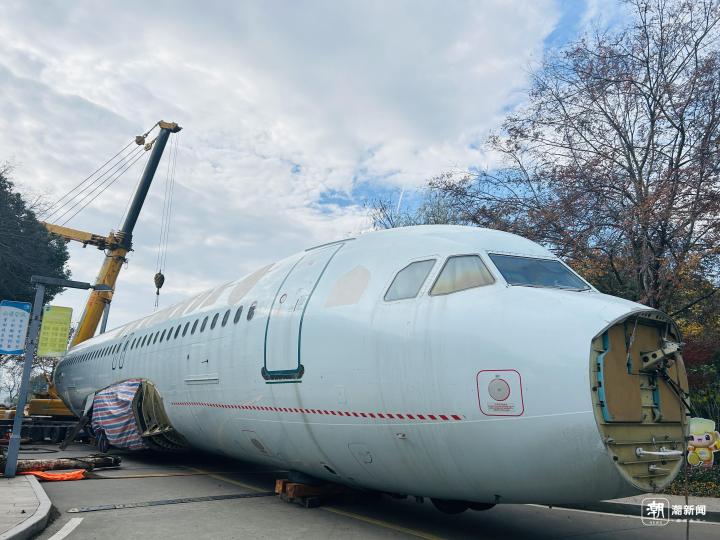 别人家的学校，学校花1500万买下空客A320给学生练手，将用于教学实训5