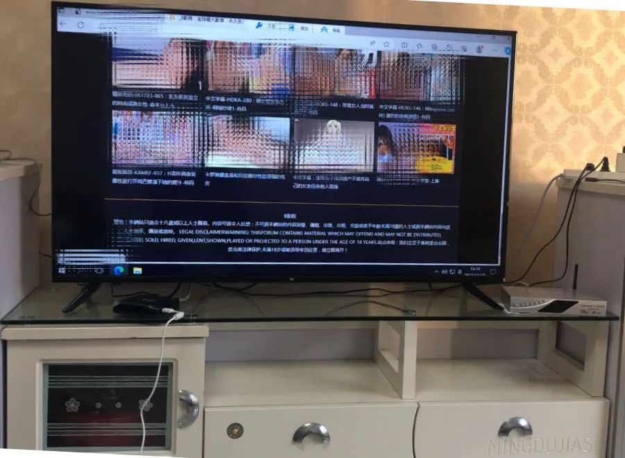 河北市民爆料家中电视竟能链到赌博、色情网站！记者调查→5