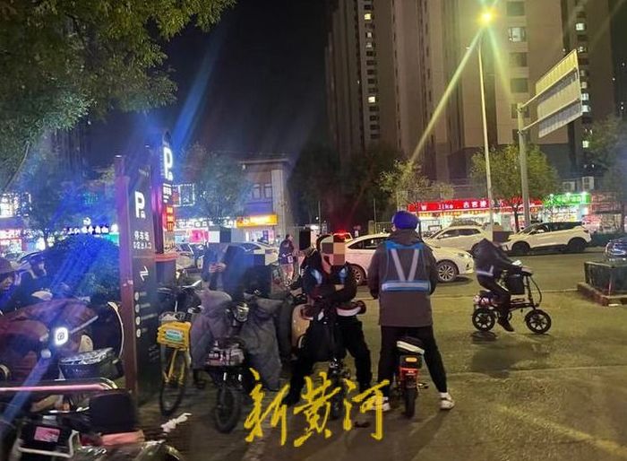 女子线下找代驾1.5公里花109元,记者调查:计费软件可随意设置支付金额2