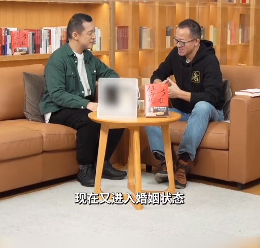 北大数学天才柳智宇宣布结婚，曾在龙泉寺出家8年后还俗1