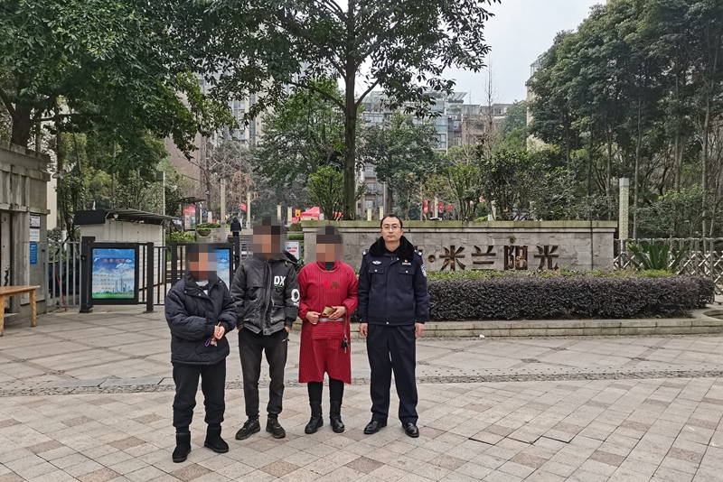 “熊孩子”离家出走,气坏父母。警方供图
