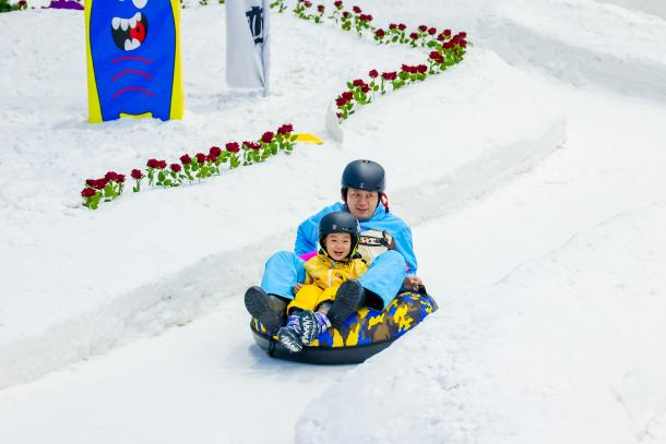 重庆热雪奇迹上新雪场玩法 元旦去感受冰雪运动魅力