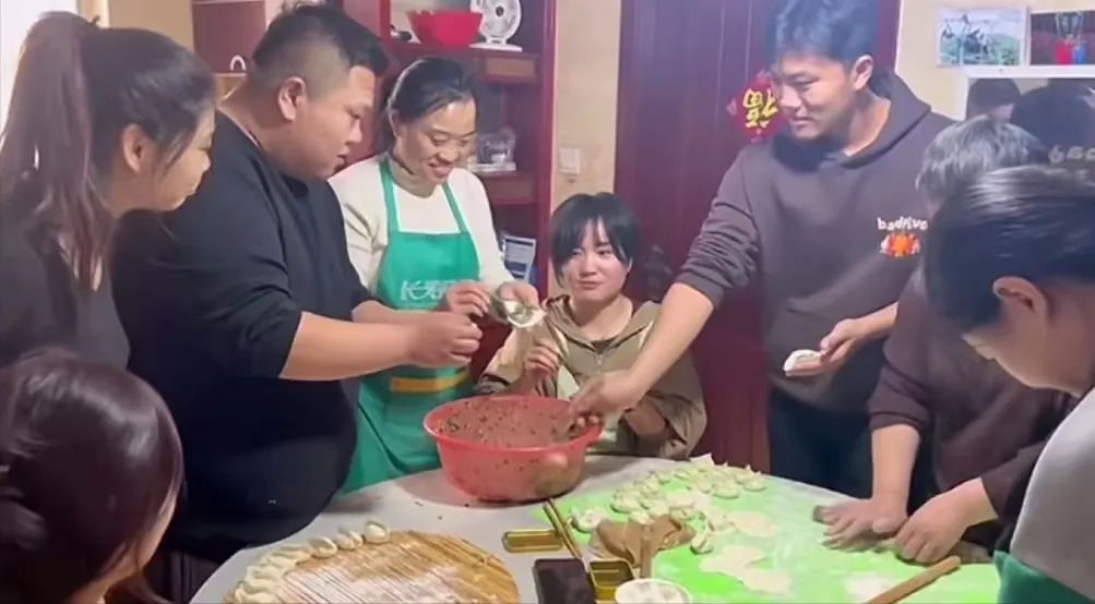 解清帅账号一夜涨粉近百万：怕被人利用2