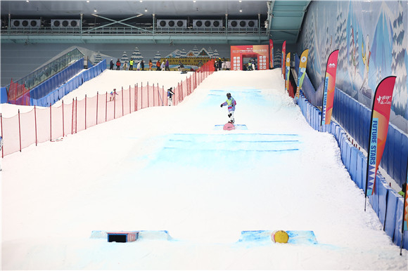 来自全国各地的滑雪少年将在重庆热雪奇迹一决高下。主办方供图